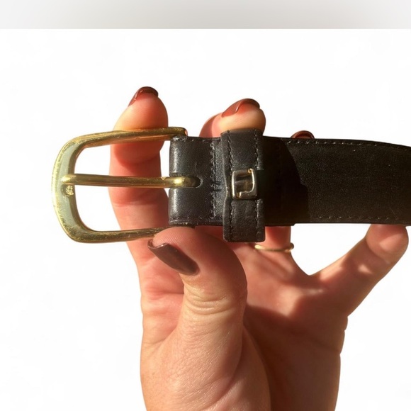 Black Genuine Leather Belt Solid Brass Buckle Size 38 Vintage - Picture 2 of 7